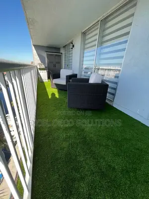 Elegant Balcony Makeover – Artificial Grass Carpet 25-40mm