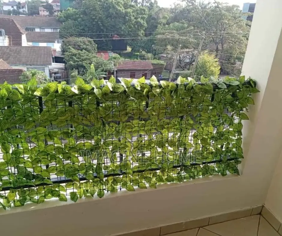 Artificial Green Fences Instant Makeover