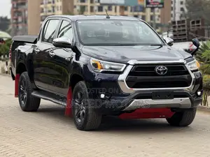 Toyota Hilux 2.4 Diesel 2020 Blue