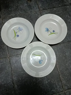 Flowered 9' Melamine Plates