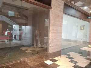 Space for Shop/Restaurant to Let in Westlands