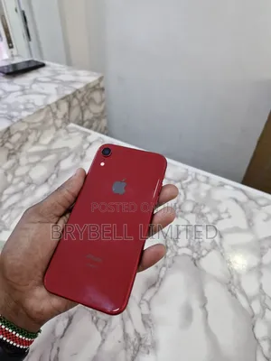 Apple XR 128 GB Red