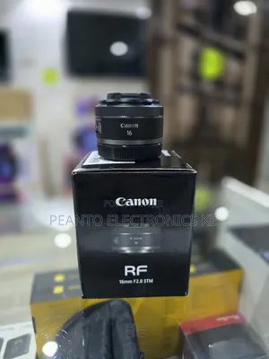 Canon Rf 16mm F/2.8 Stm Lens