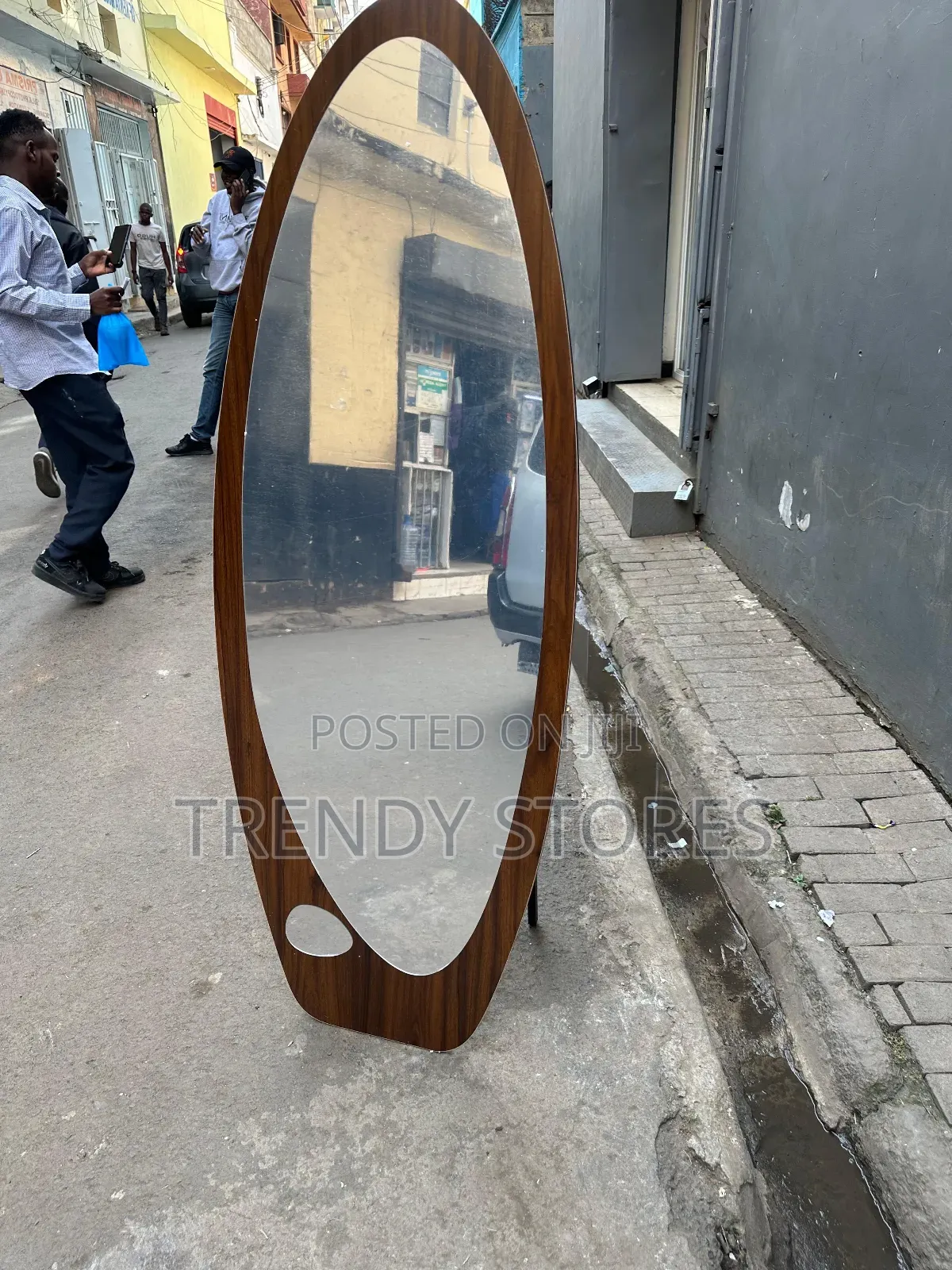Unbreakable Mirror