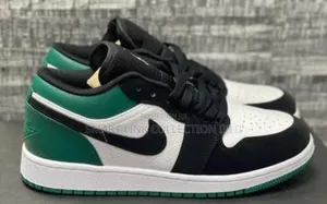 Air Jordan 1 Low (Mystic Green/ Black Toe)