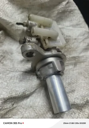 Mitsubishi Canter 4b10 Crutch/ Master Cylinder