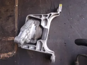 Mazda Axela Engine Mountain