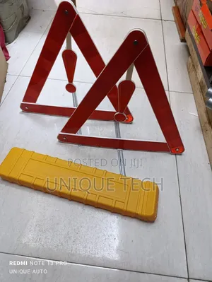 Foldable Car Life Saver Triangle – 2 Pieces