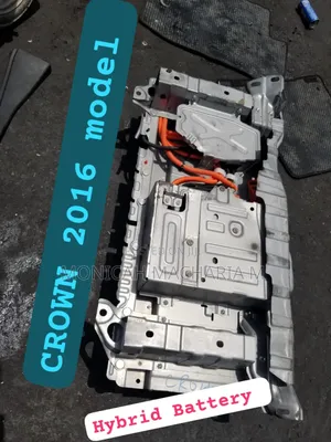 Hybrid Battery Crown 2016, Available