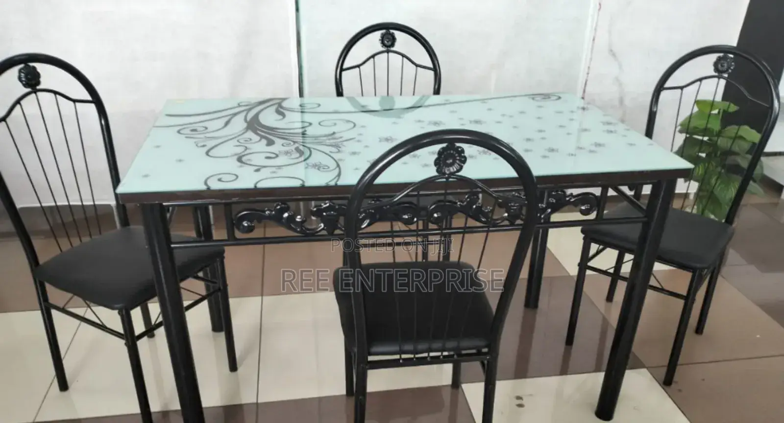 New Model White 4 Sitter Dinning Table
