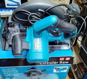 Makita Professional 9 Inch Circular Saw