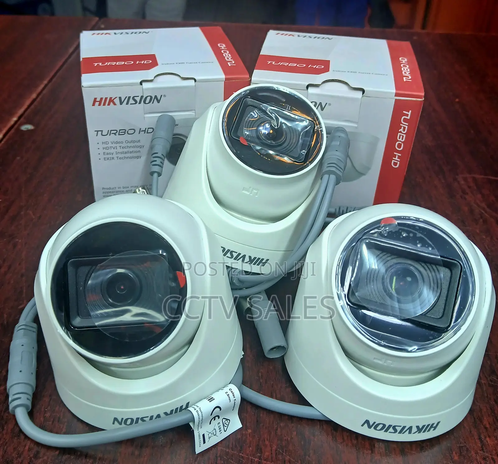 Hd Video Output Ds-2ce76dot-Exipf Dome Turbo Hd Camera