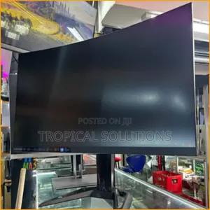 Lenovo Legion R32qc-30 31.5" QHD Curved Gaming Monitor