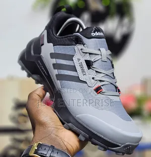 Super Terrex Sneakers