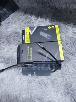 Usb Type C 5 in 1 Multiport Adapter Charging Port