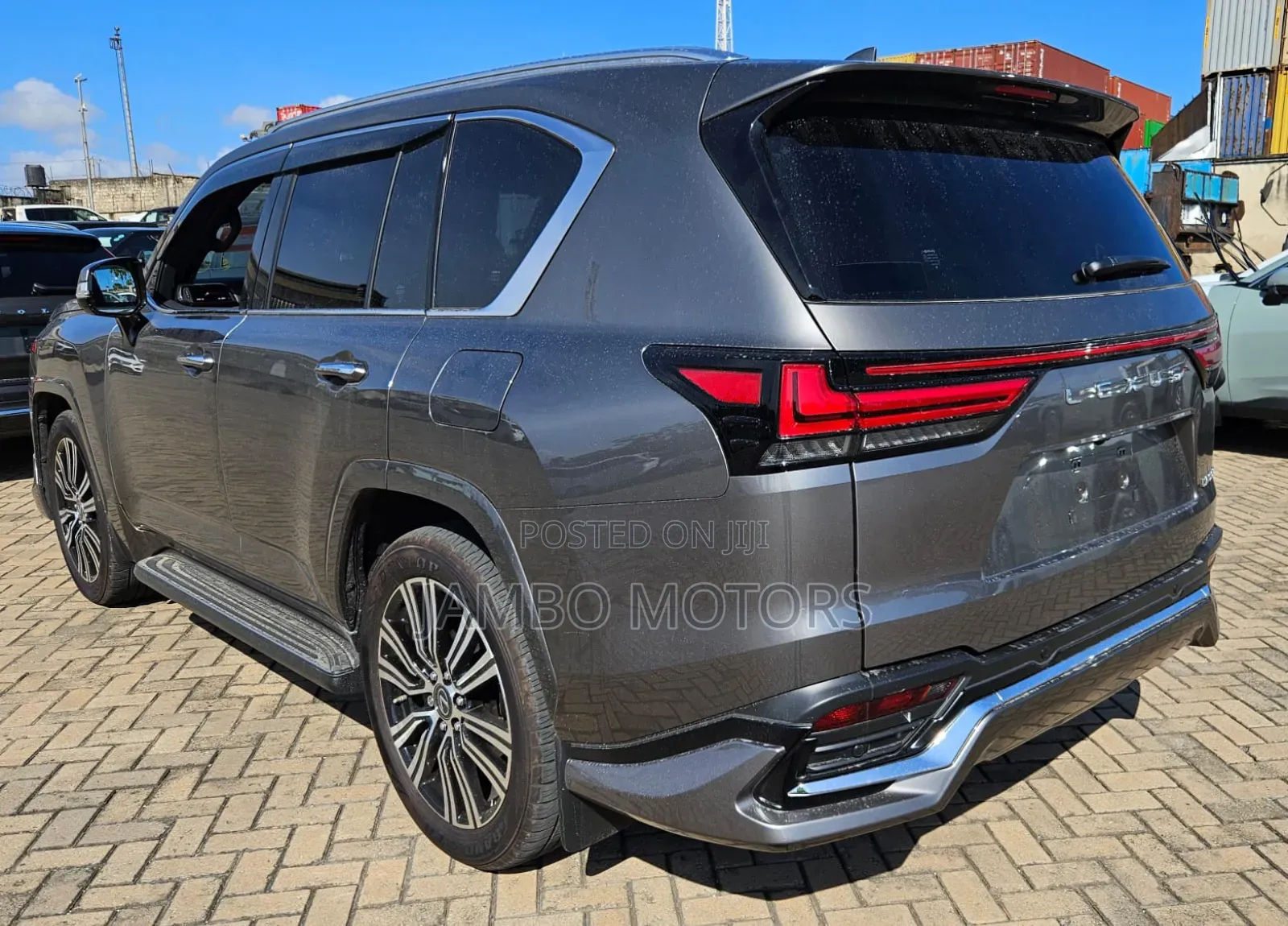 Lexus LX 2024 Gold