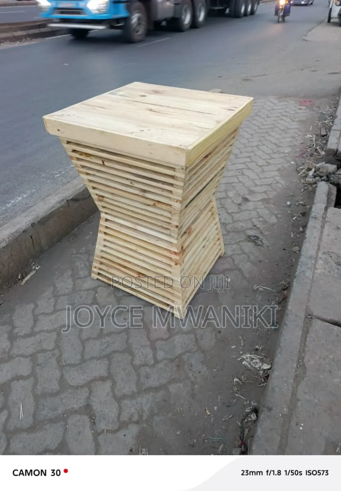 Barrel Pallet Square Bar Table 