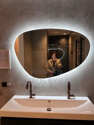 Irregular Mirror