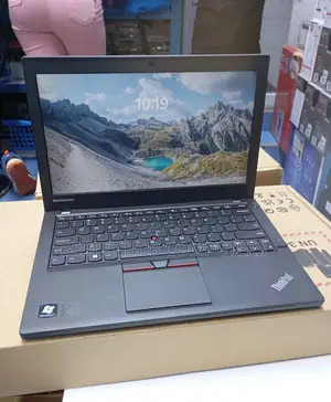 Laptop Lenovo ThinkPad X270 8GB Intel Core i5 SSD 256GB