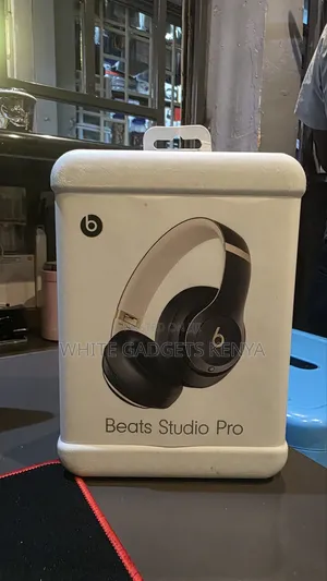 Beats Studio Pro