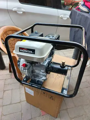 Original Honda Petrol Vibrator Poker With Shaft