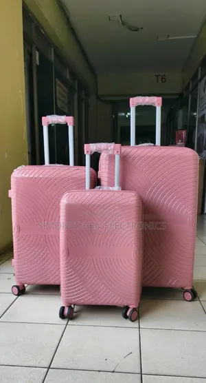 3 in 1 Luxurious Unbreakable Suitcase With Double Zip Size 3