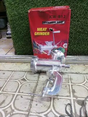 Well Performing M12 Manual Meat Mincer
