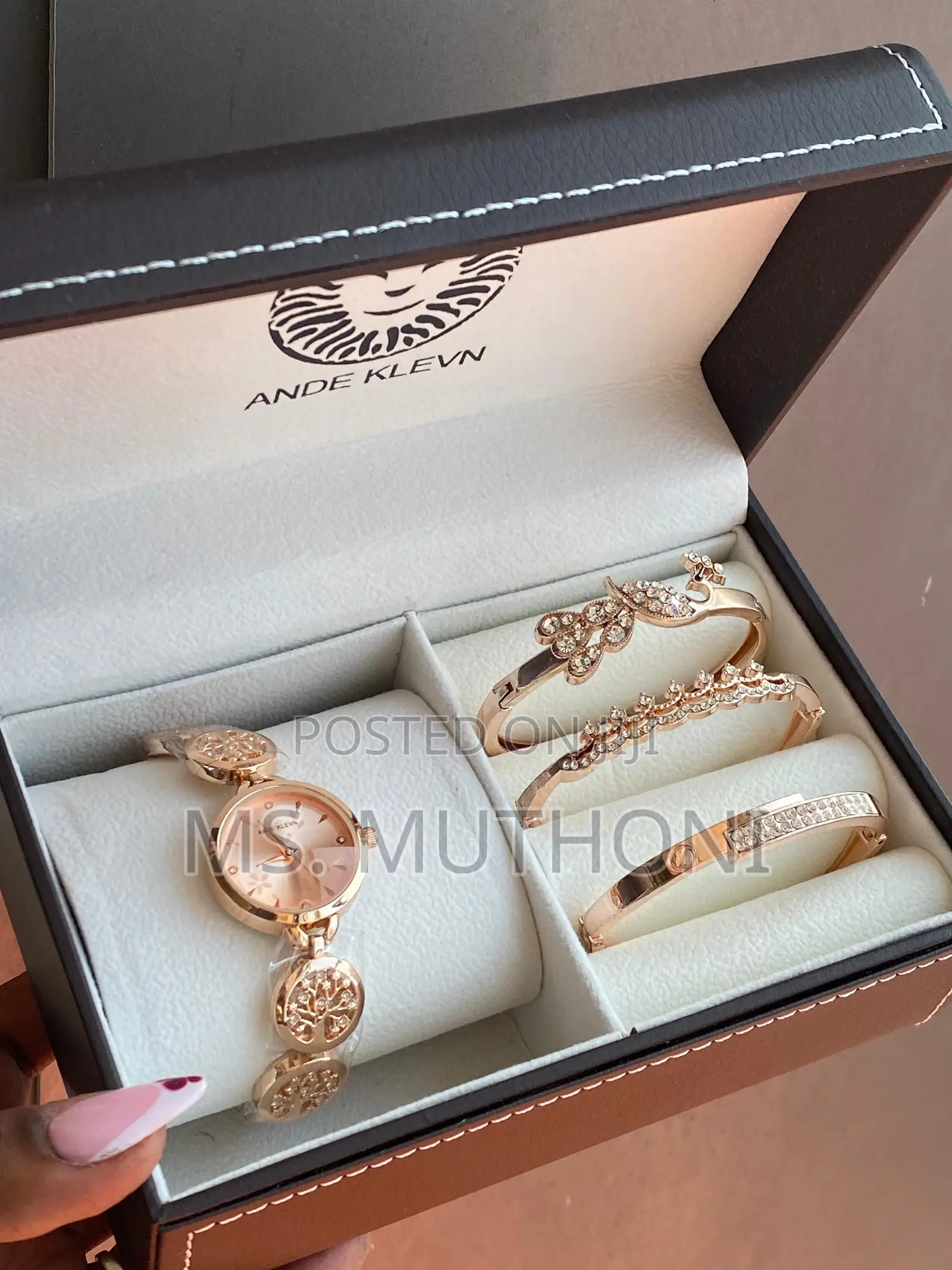 Ladies Gift Sets  ( Watch 3 Bracelets)