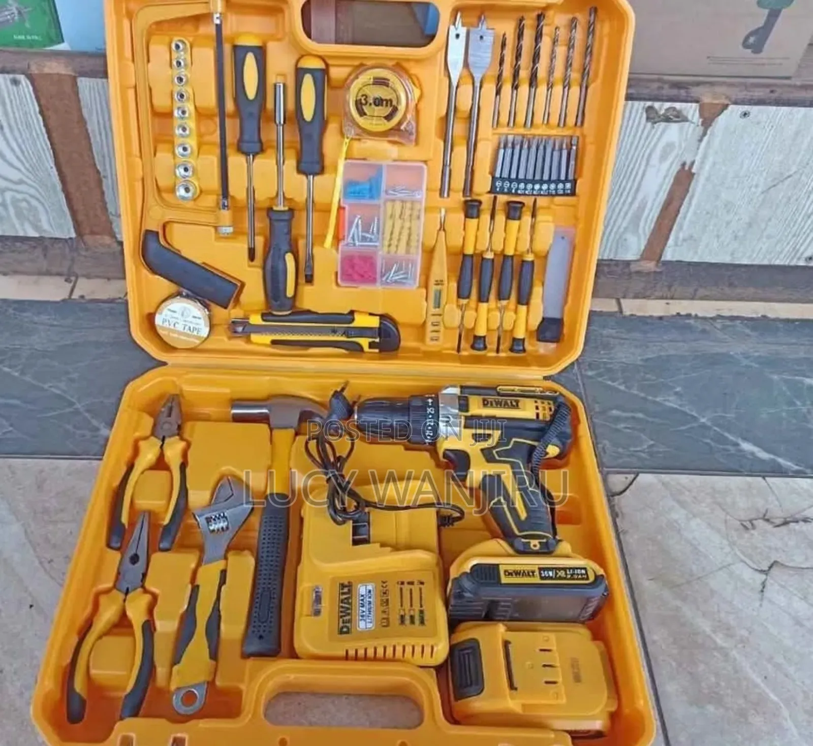 Dewalt Rechargeable Drill/ Cordless Drill Dewalt