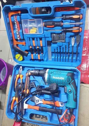 Electric Makita Drill Set / Powerful Makita Drill Set