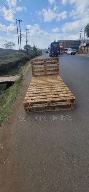 Pallet Beds With Blazed Effect - 4x6
