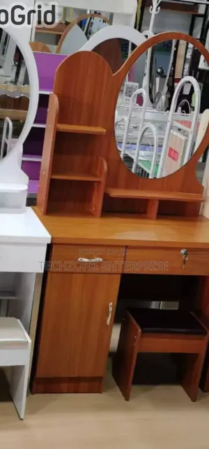 White Executive Dressing Table in White and Brown 