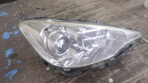 Aqua 2010 Headlight Non Zenon - main view