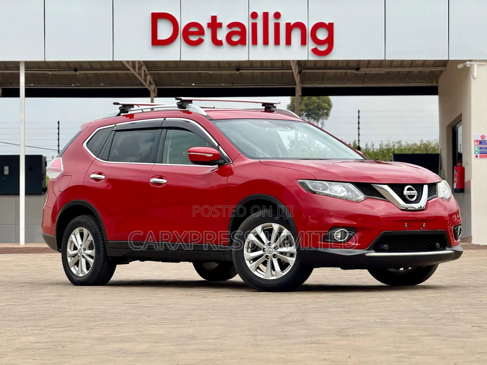 Nissan X-Trail 2016 Red