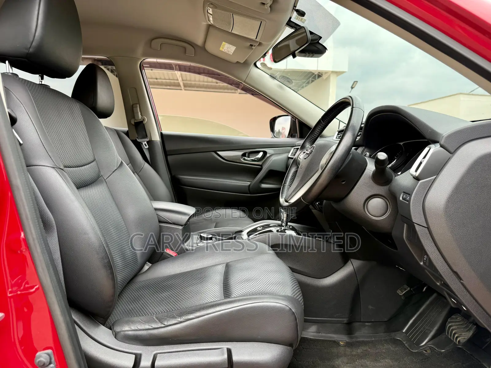 Nissan X-Trail 2016 Red