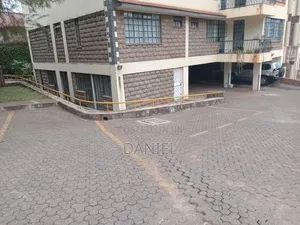 4bdrm Apartment in Riverside Drive for rent