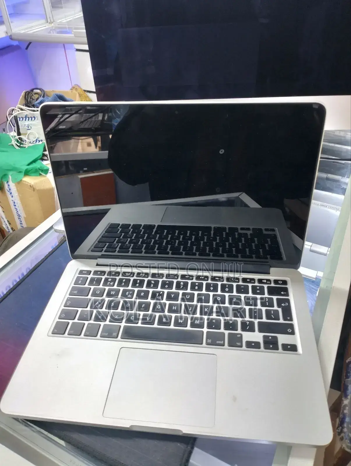 New Laptop Apple MacBook 2014 8GB Intel Core I5 SSD 256GB