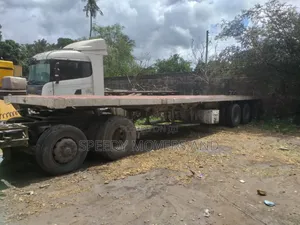 Flatbed/ Container Trailers for Transport Available