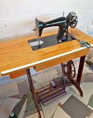 Singer Sewing Machine/ Imported Sewing Machine Singer