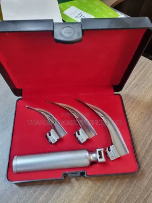 Laryngoscope 3 Blade Set in Carry Bag