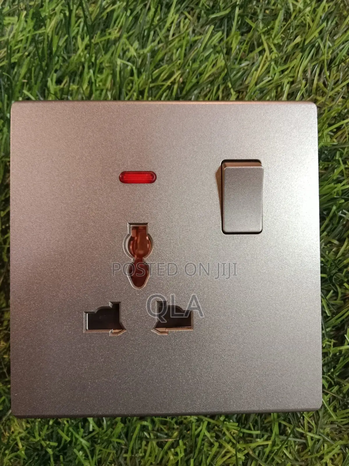 Single Socket.