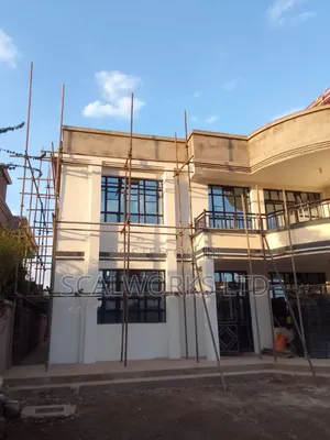 Hire Versatile Tube Clamp Scaffolding for All Projects