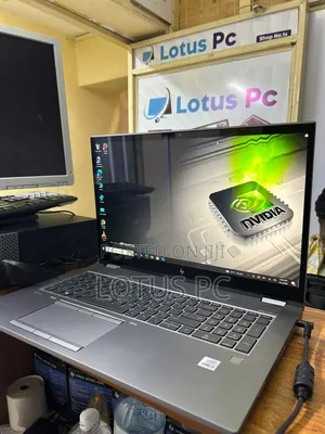 Laptop HP ZBook 17 32GB Intel Core I7 SSD 1T
