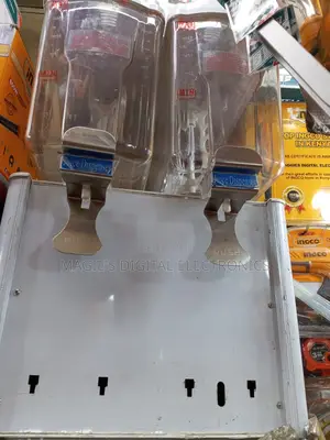 Highly Aesthetic 2x18l Juice Dispenser Machine