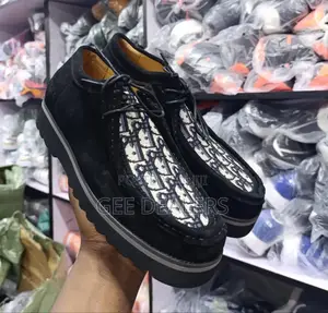 Clarks Dior Casual Shoes