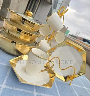 18pc Trendy Golden Dinner Set