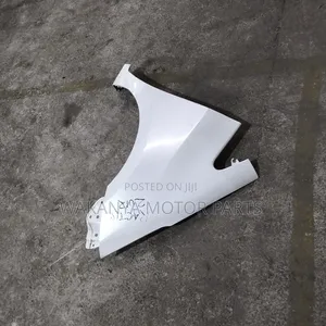 Toyota Ractis Clean Ex Japan Fender, Model 2012/2018