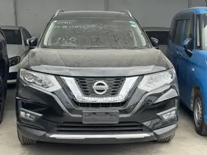 Nissan X-Trail 2.0 Hybrid AWD 2019 Black