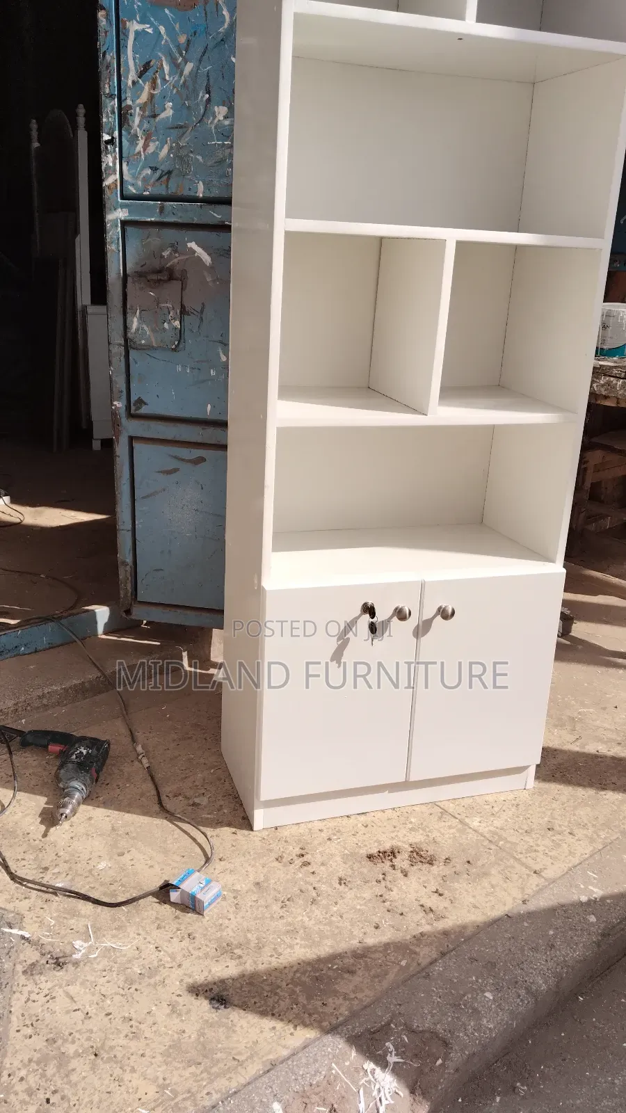 Bookshelf / Book Cabinet / Display Shelf