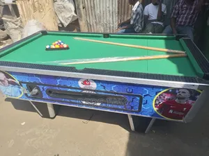 4x7 Pooltable Classic